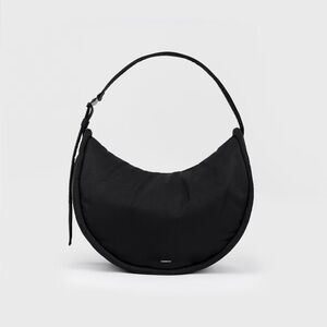 Sandqvist Curve Half Moon Bag